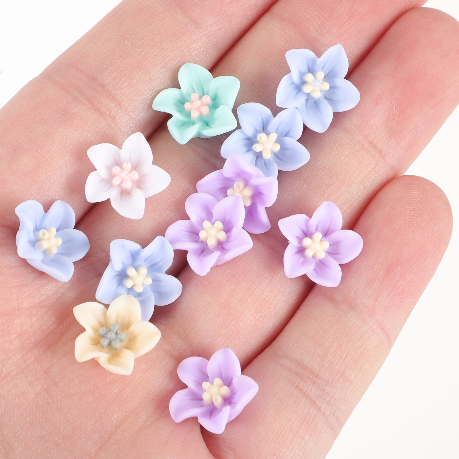 Embellishment Crafts - 200Pcs Unique Resin Flower Embellishments DIY