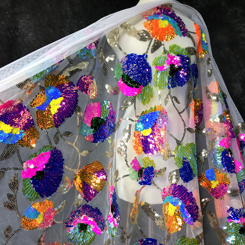 Colorful Crystal Sequins Flowe - Crystal Mesh Fabric recension och pris