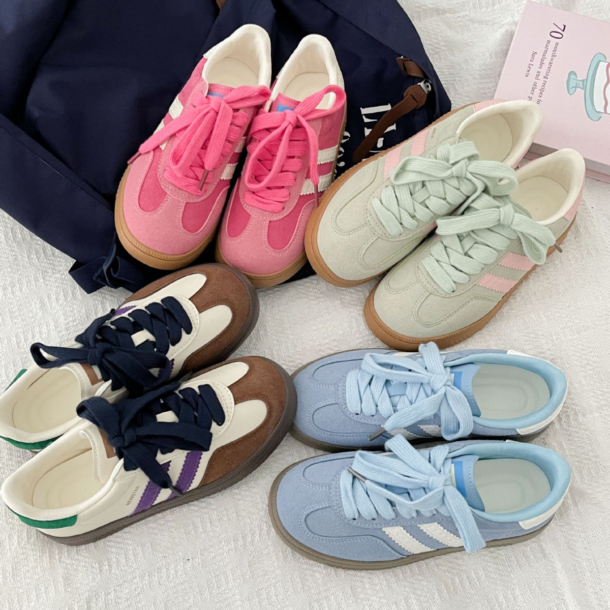 Vintage-style sneakers for wom - Guipure Lace Panel recension och pris