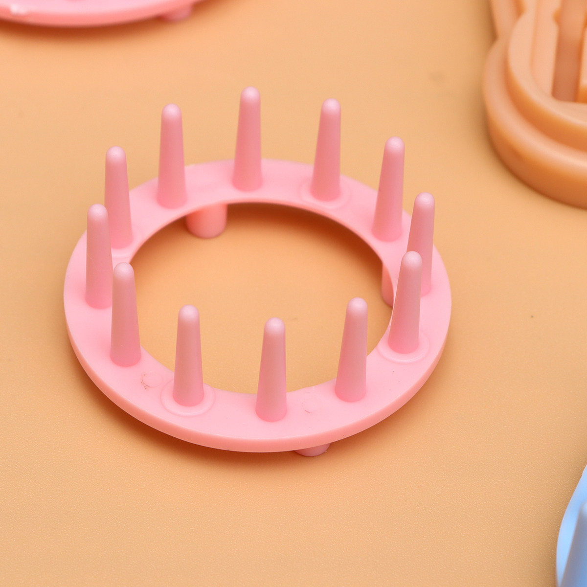 1Set Pompom Fluff Ball Maker 4 - Pom Pom Maker Tool recension och pris