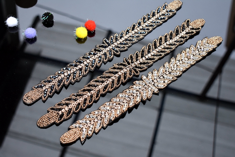 Long leaves leaf handmade appl - Beaded Trim Fringe recension och pris
